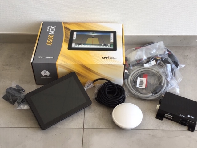 Trimble XCN2050.jpeg
